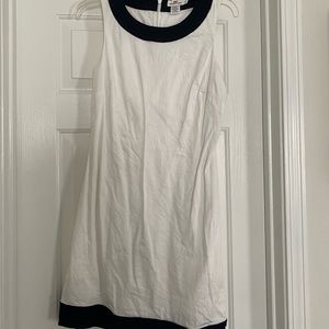 vineyard vines dress
